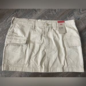 Levi's '94 Cargo Twill Mini Skirt- Size 32